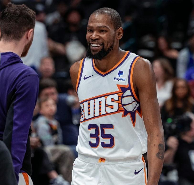 杜兰特重要时刻刷新纪录，日本队带队取胜！