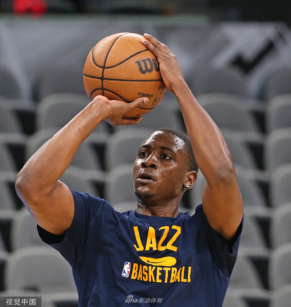 离谱！里程碑夜犹他爵士强势反弹里程碑夜尼斯迎来里程碑，圣安东尼奥马刺迎国王杯关键赛